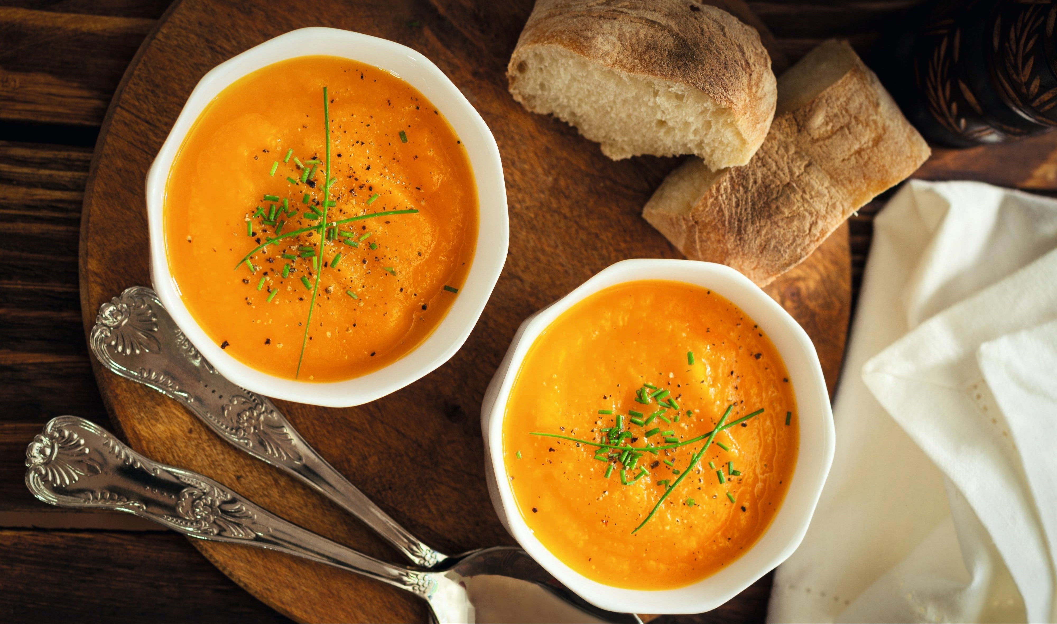 Roasted Carrot Soup with Collagen