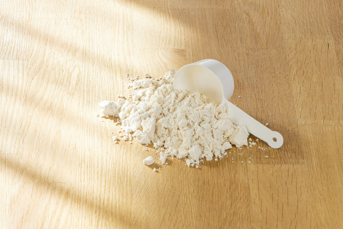 Spoon full of collagen powder type 2
